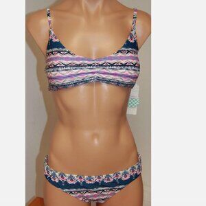 NWT Raisins Swimsuit Bikini 2 piece set Sz M Shore Break Bra Mai Tai Pant Navy